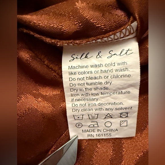 Silk & Salt Satin Burnt Brown Leopard Print Wide Leg Set M top S bottom - Picture 5 of 10